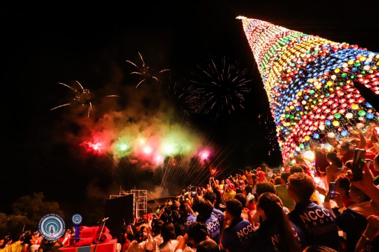 December — Pista Na, Pasko Pa